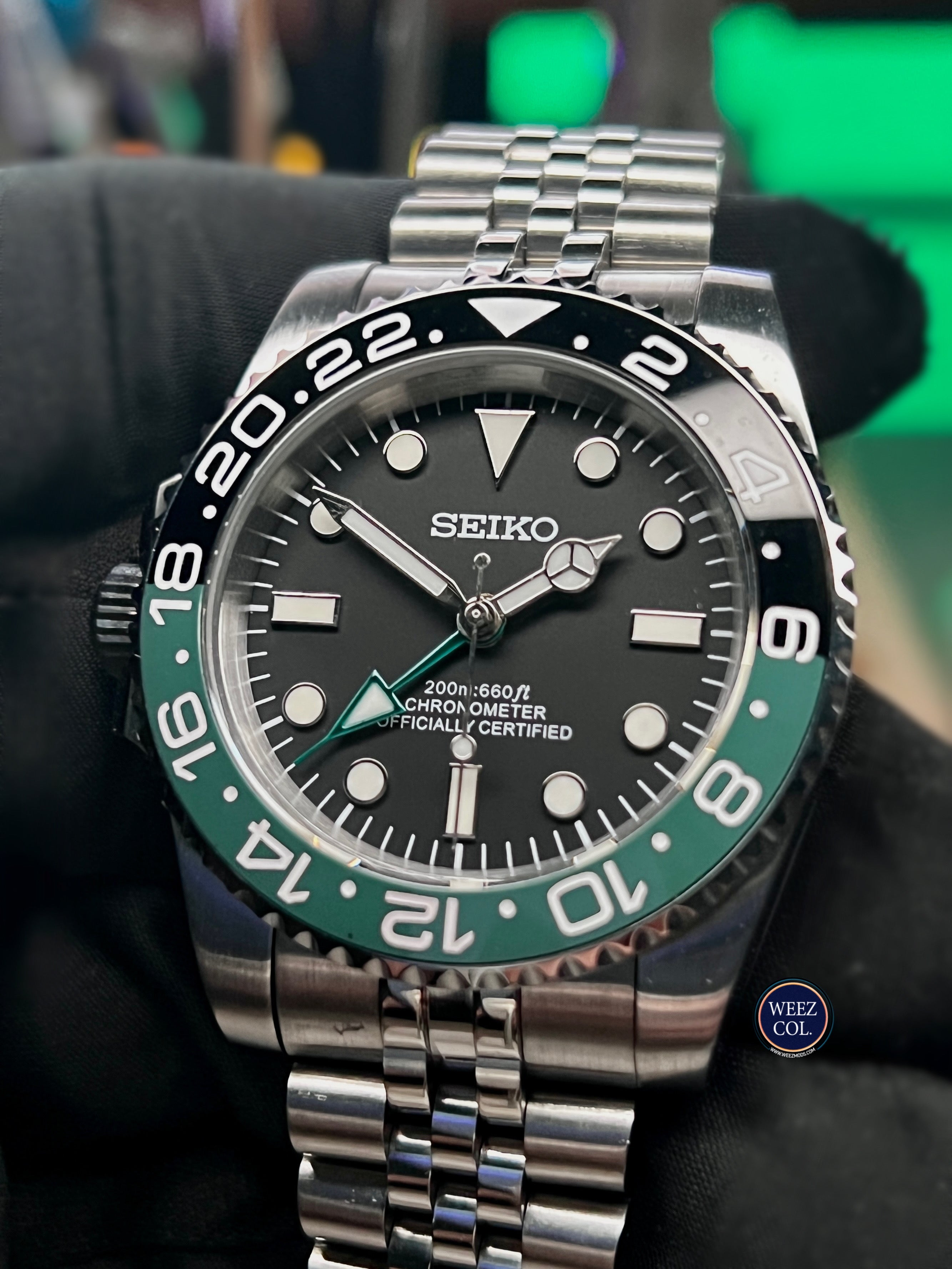 Seiko Sprite GMT: Brushed Silver Case