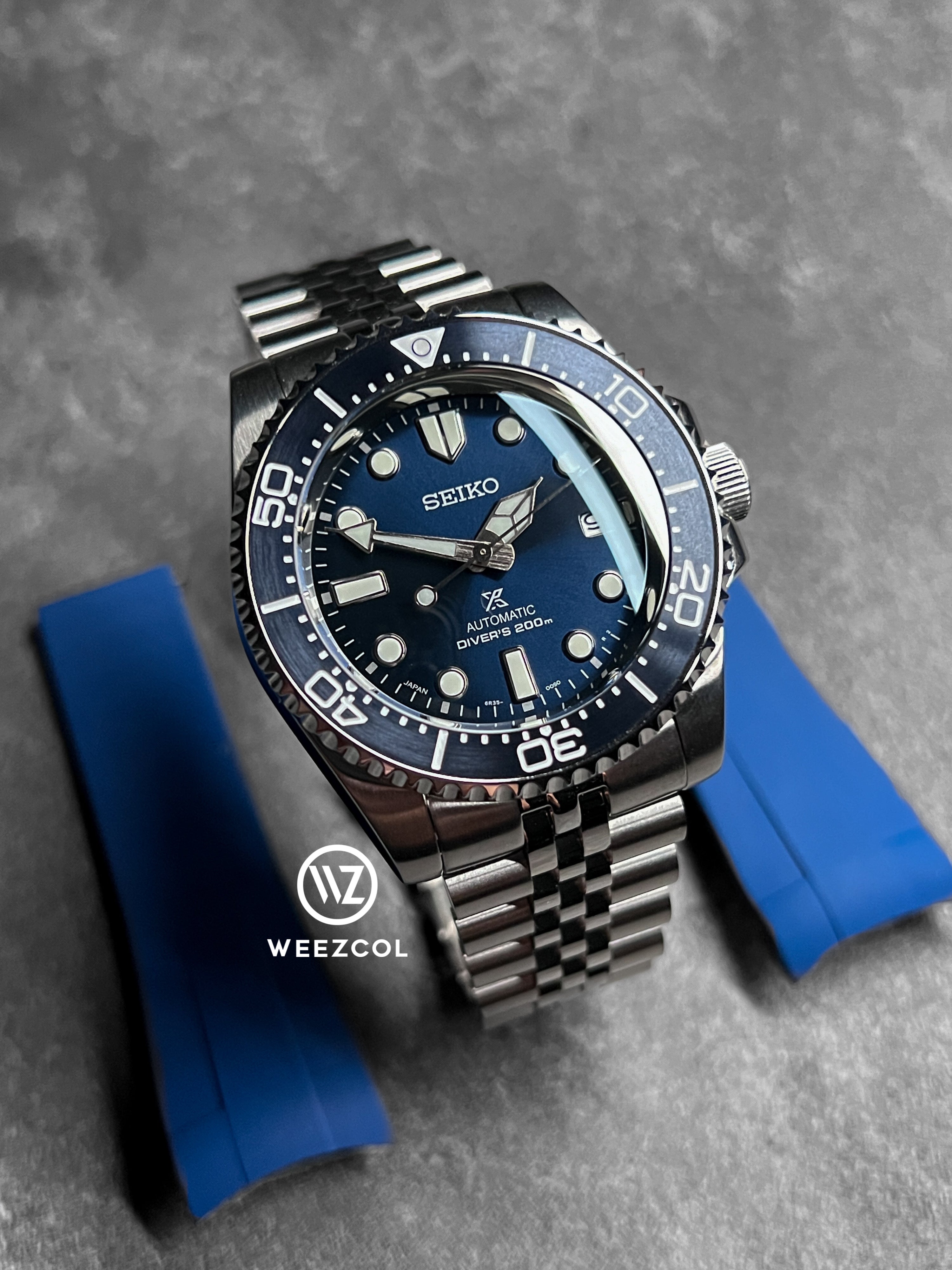 SKX007 SPB187: Submariner in Brushed Silver