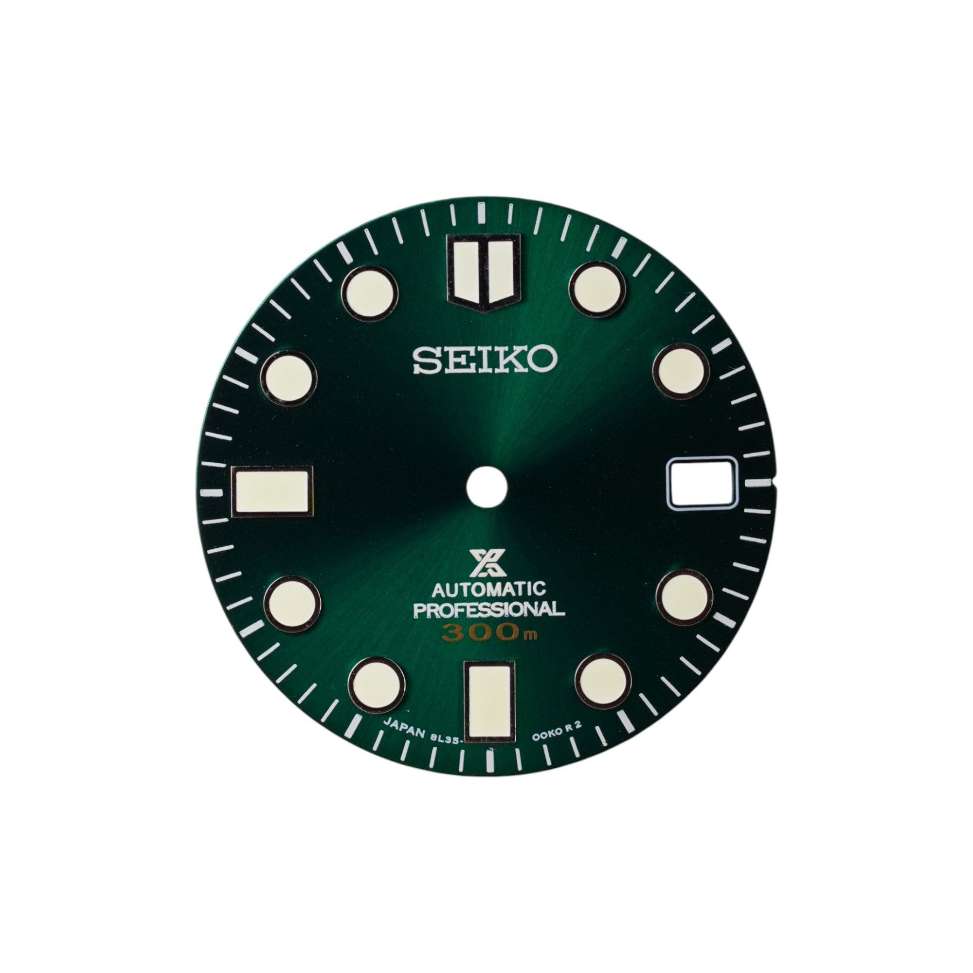 MM300: Green with Markers Dial