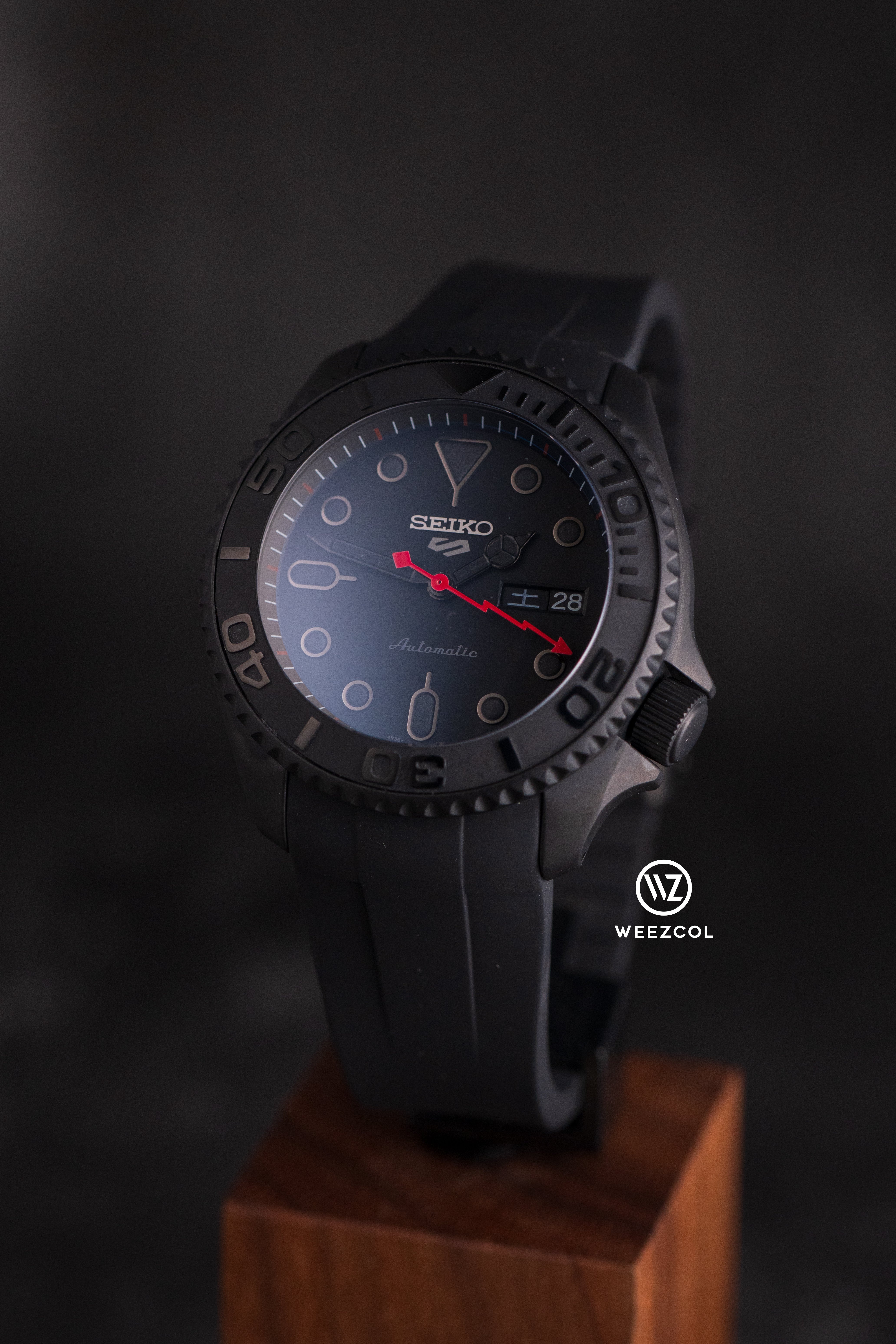 Seiko SRPD79: Stealth in Red with FKM Rubber Strap