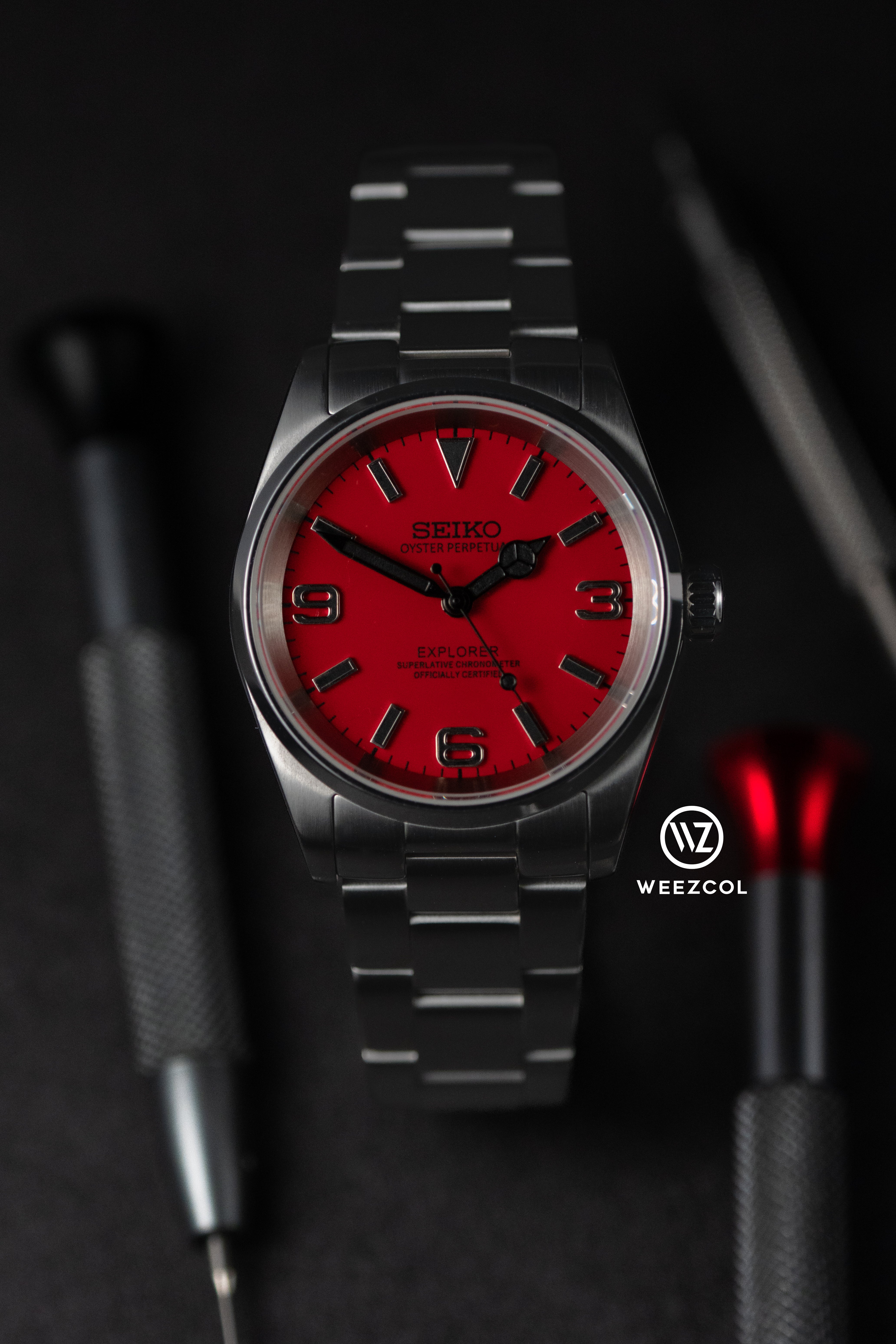 Seiko Explorer: Red with Black Lume
