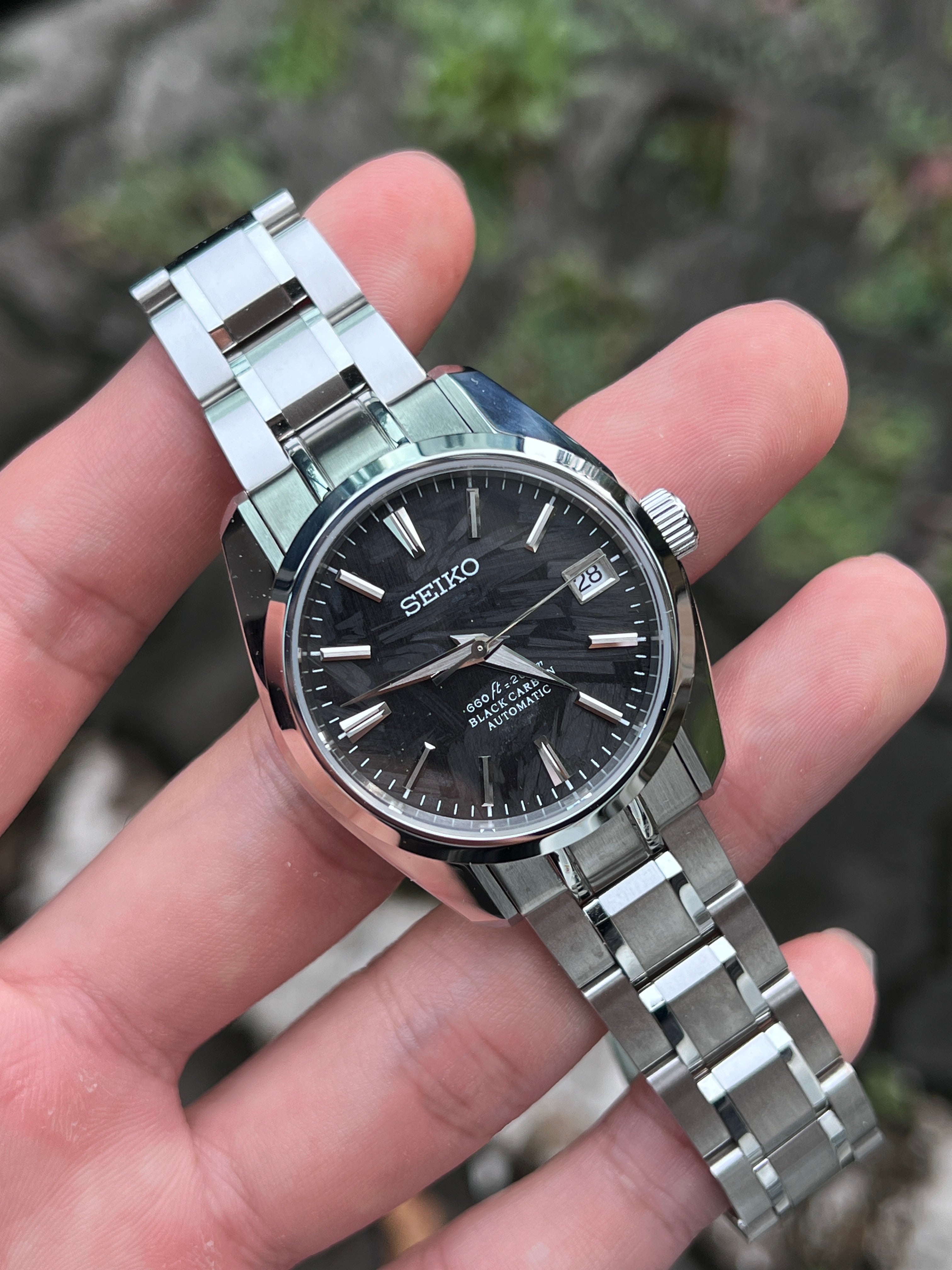 Seiko 44GS: Carbon Fiber in Silver
