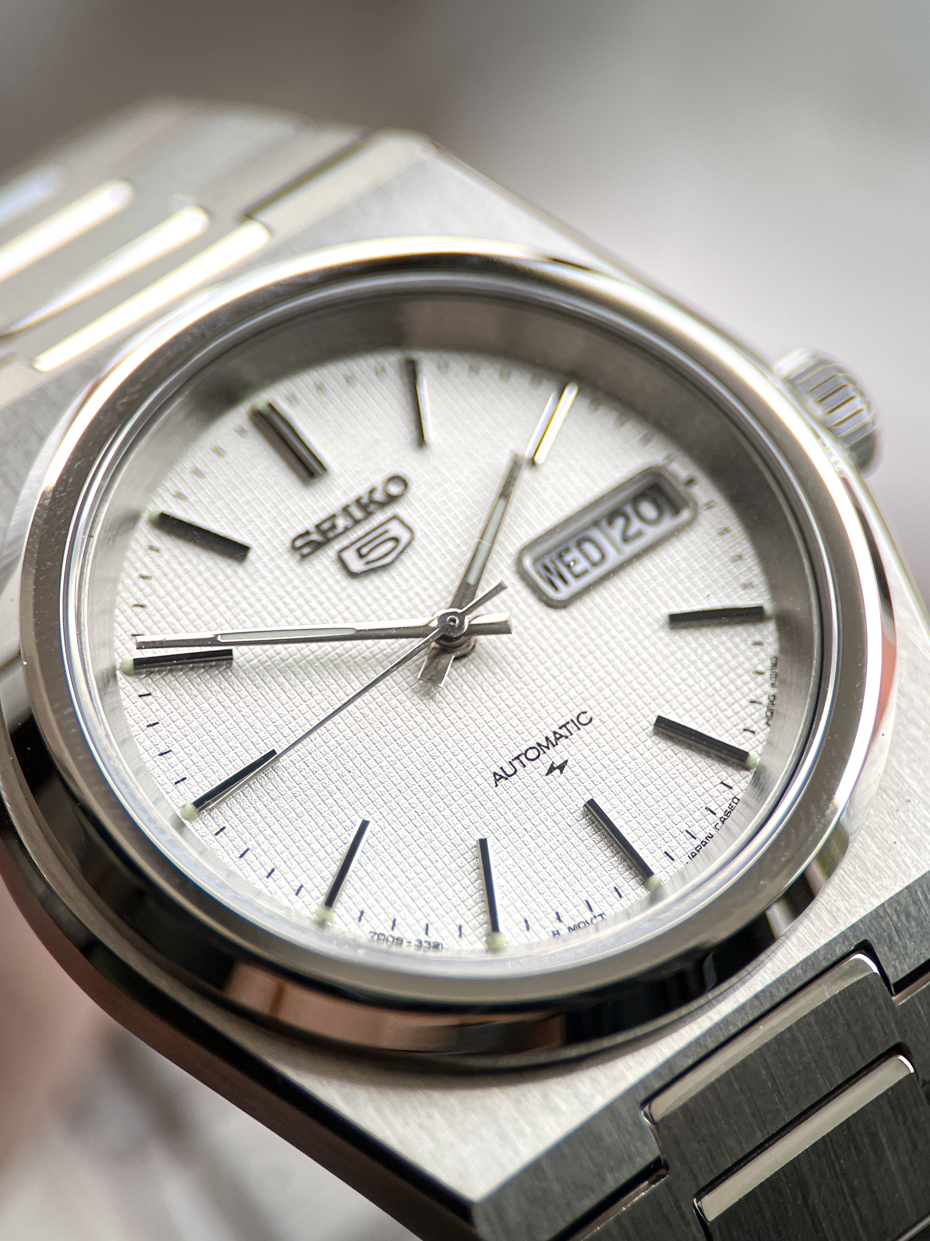 Seiko 5 PRX: White Waffle