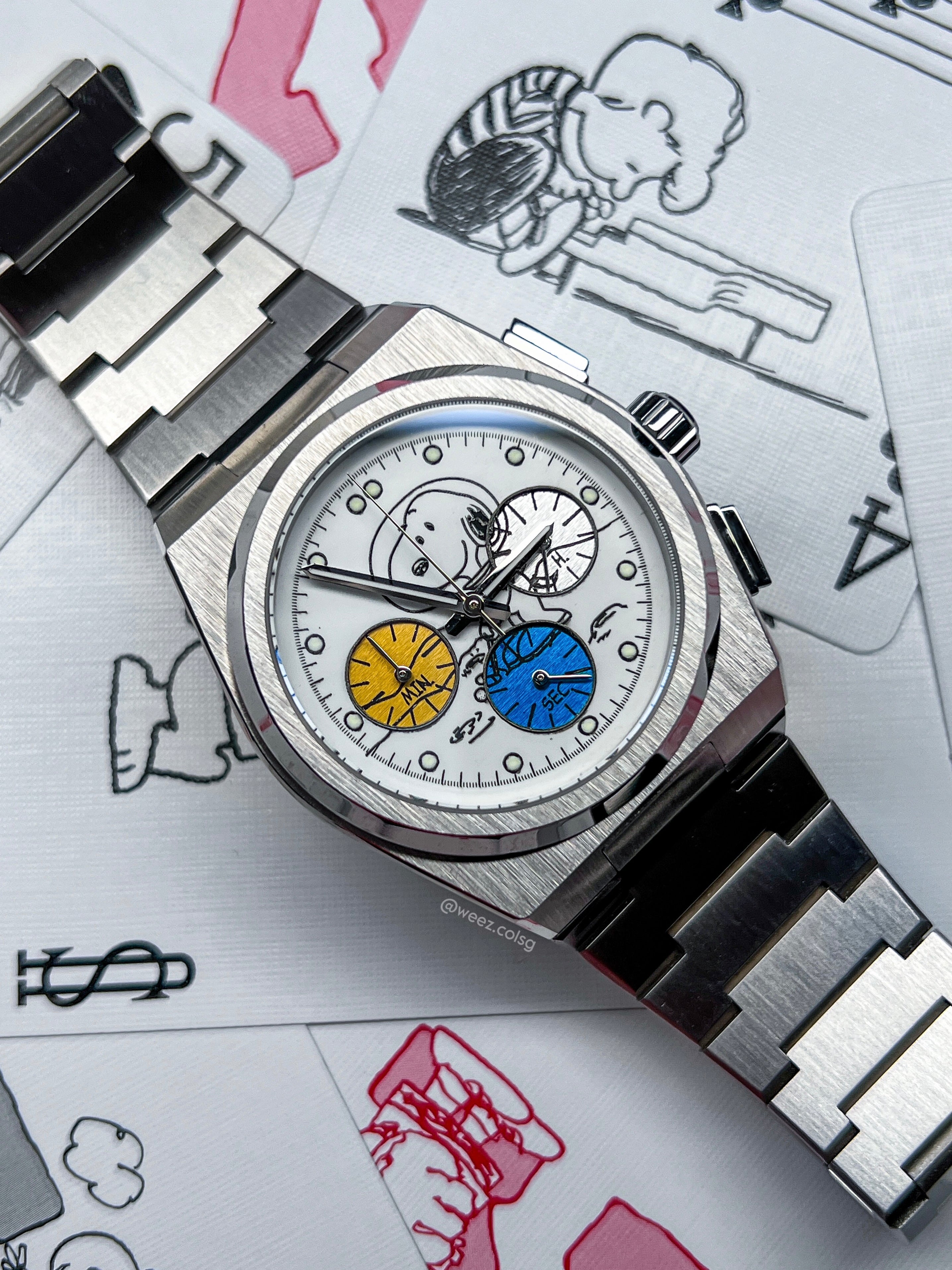 Snoopy: VK63 'Chronograph' in Brushed Silver