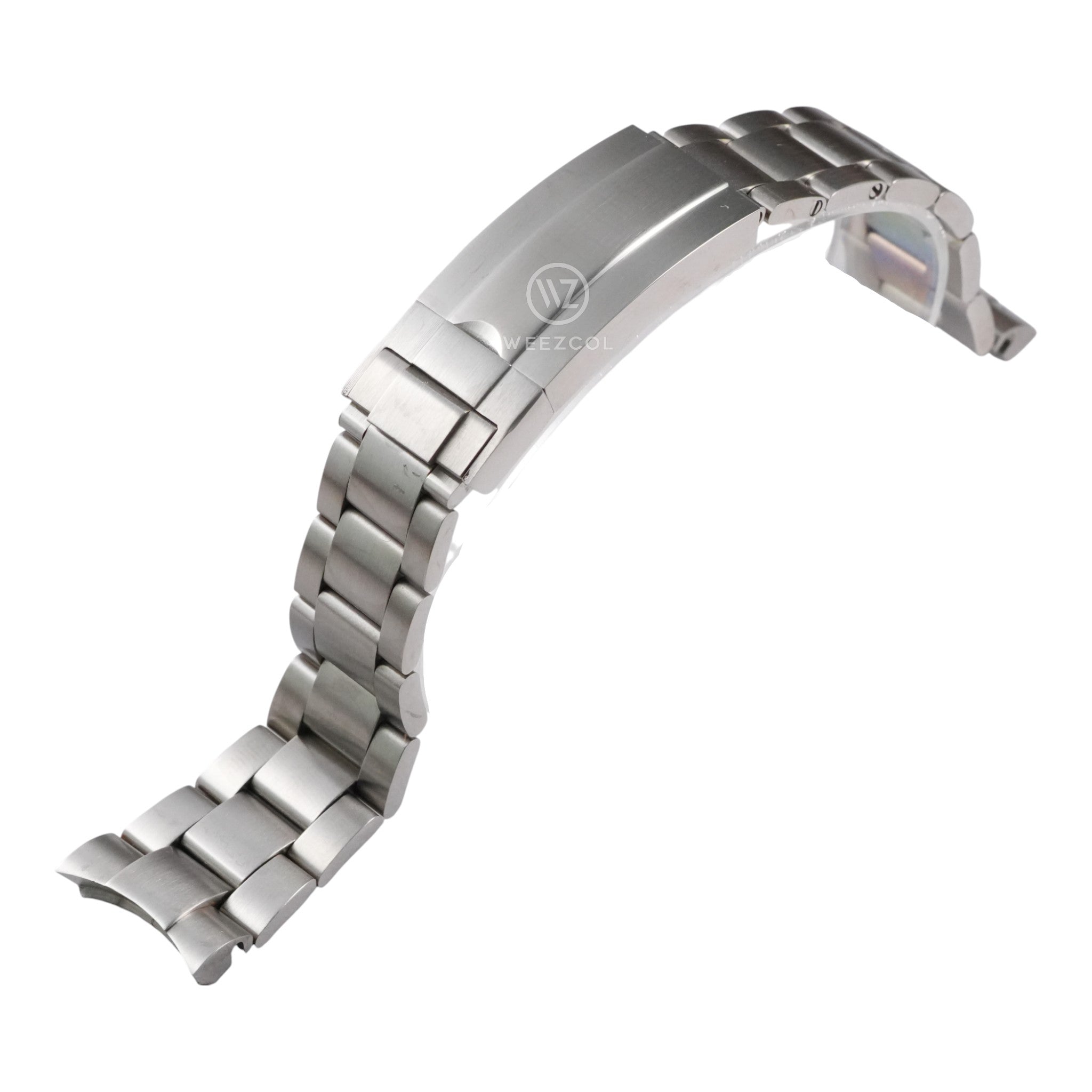 Oyster: Brushed Silver Bracelet