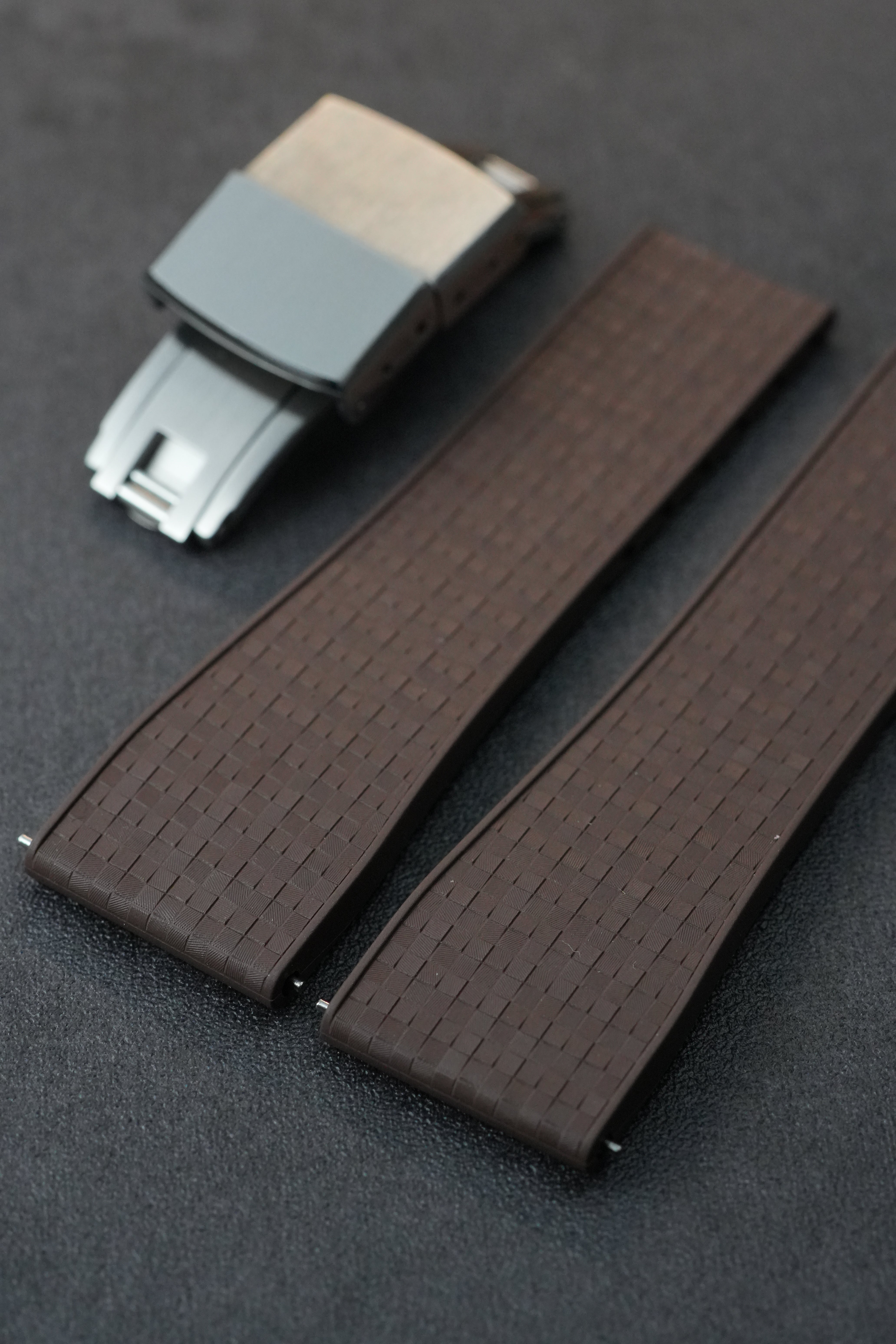 CTS FKM: Brown Mosaic Rubber Strap