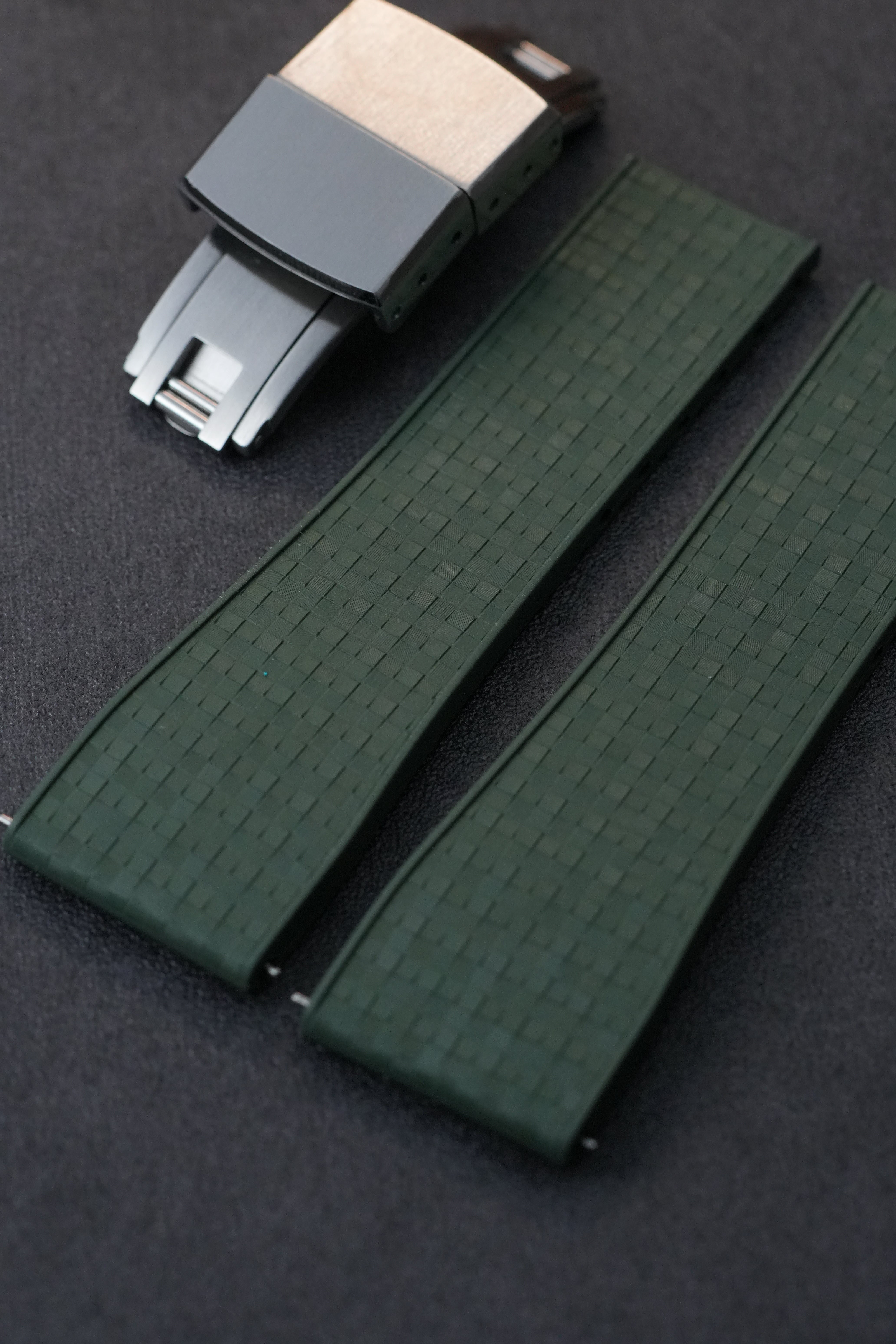 CTS FKM: Green Mosaic Rubber Strap