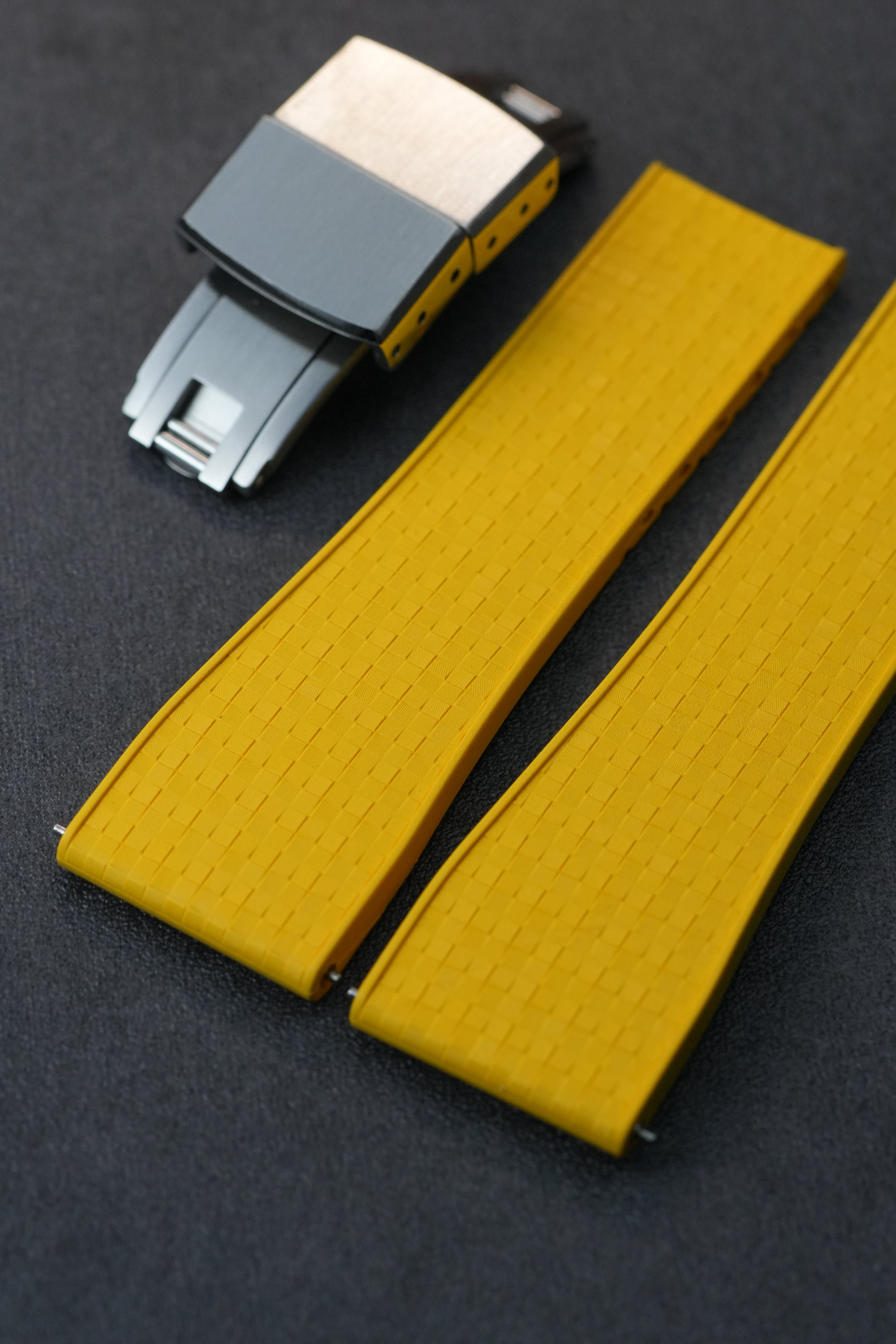 CTS FKM: Yellow Mosaic Rubber Strap