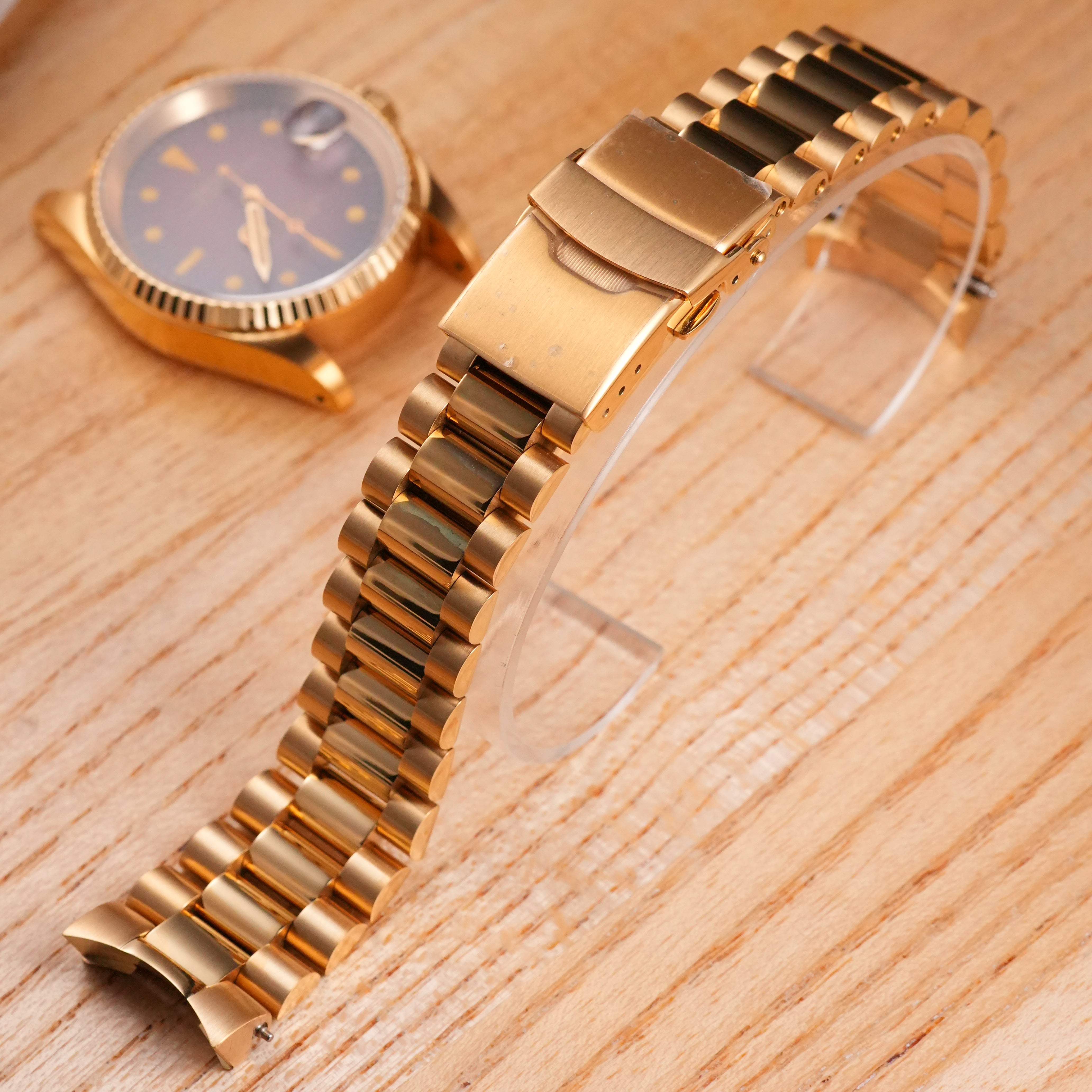 36/40MM: Brushed Gold Presidential Bracelet