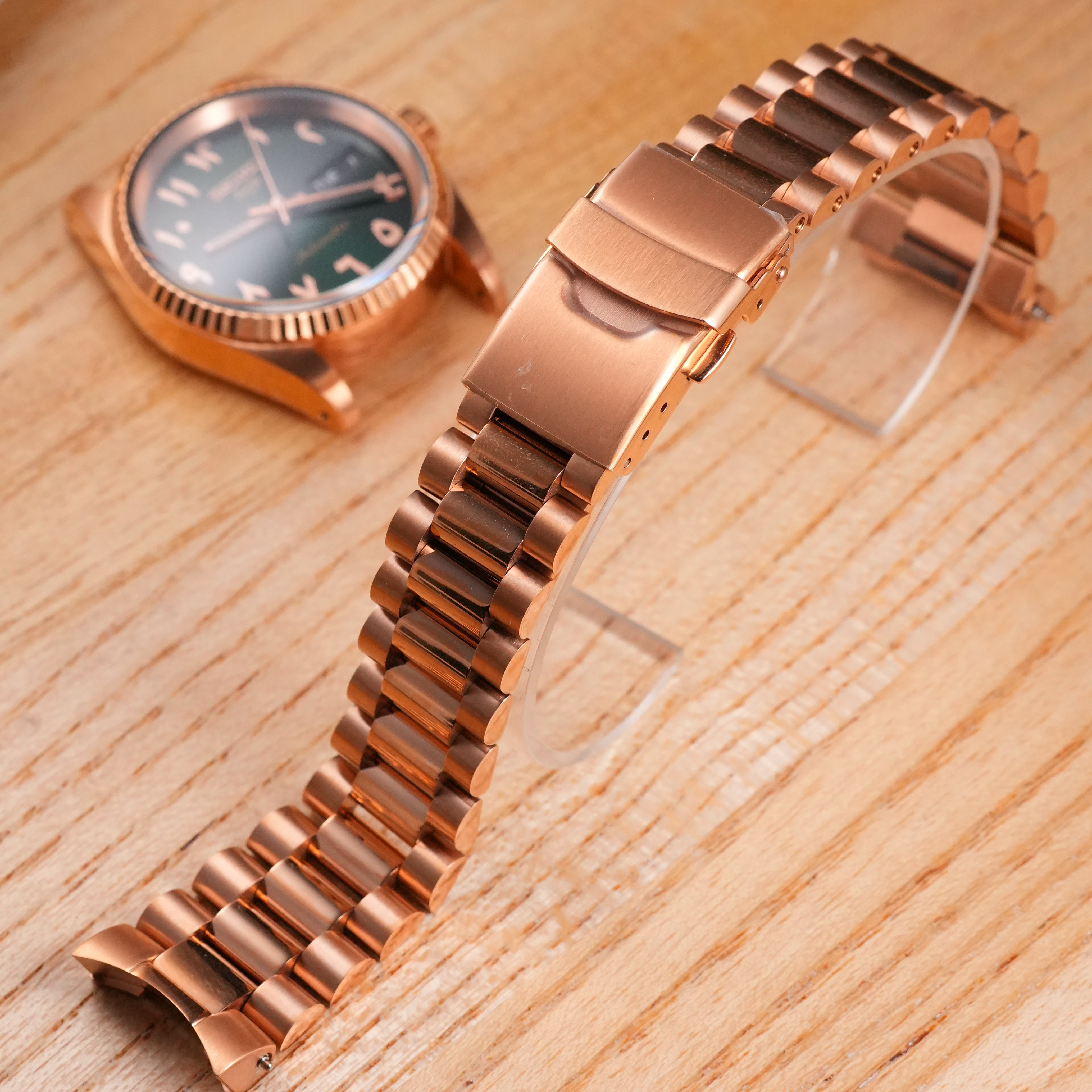 36/40MM: Brushed Rose Gold Presidential Bracelet